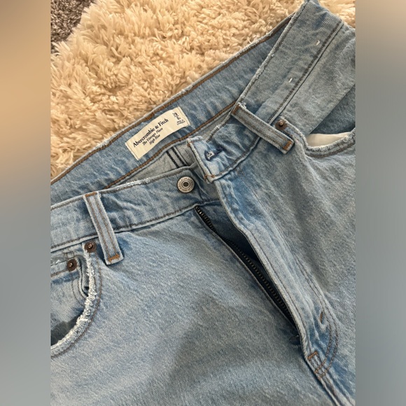 Abercrombie and fitch flare jean - Picture 5 of 5